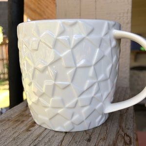 Starbucks mug white geometric embossed red lining 2011